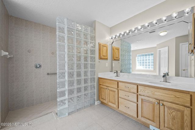 1240 BEEKMAN Drive, Jacksonville, FL 32226