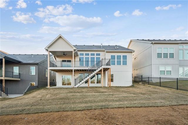 2156 Black Walnut Drive, Liberty, MO 64068