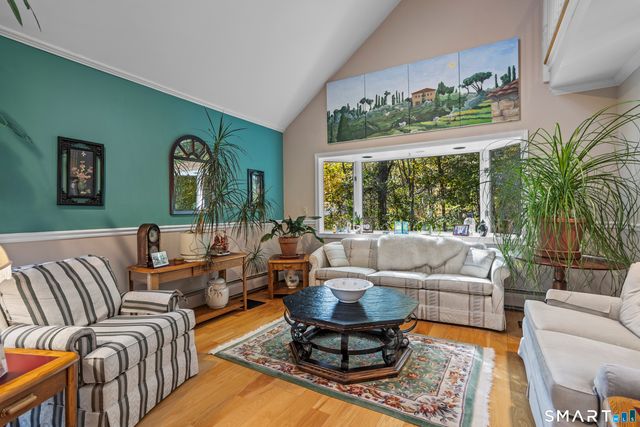 137 Upper Pattagansett Road, East Lyme, CT 06333