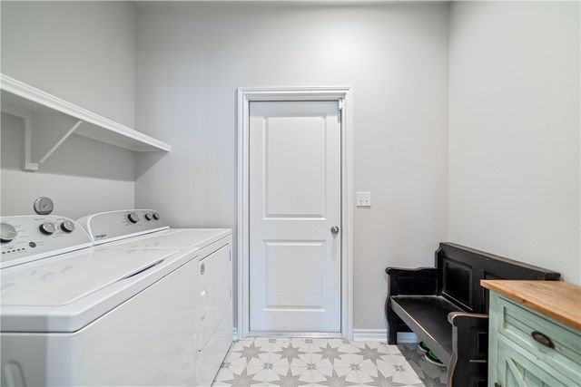2606 Vista Del Sol St, Corpus Christi, TX 78414
