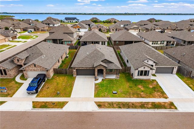 2606 Vista Del Sol St, Corpus Christi, TX 78414