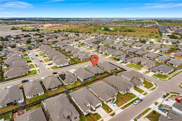 2606 Vista Del Sol St, Corpus Christi, TX 78414