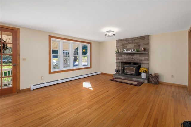 233 Victory Highway, West Greenwich, RI 02817