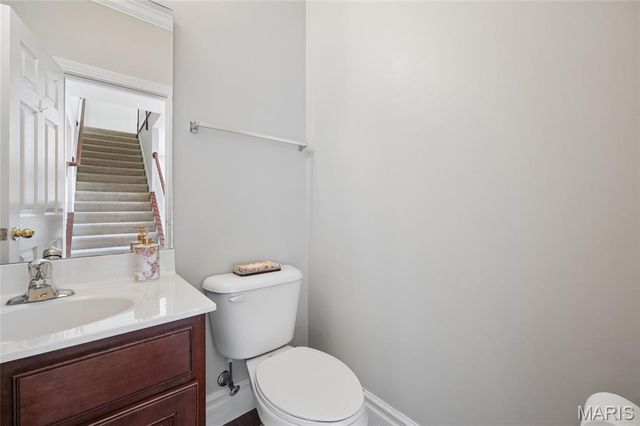 3027 Windsor Point Drive, St Louis, MO 63129