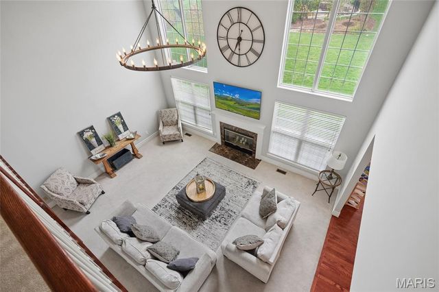3027 Windsor Point Drive, St Louis, MO 63129