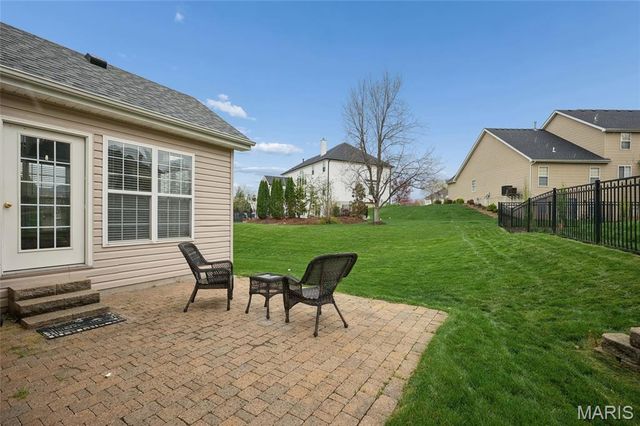 3027 Windsor Point Drive, St Louis, MO 63129