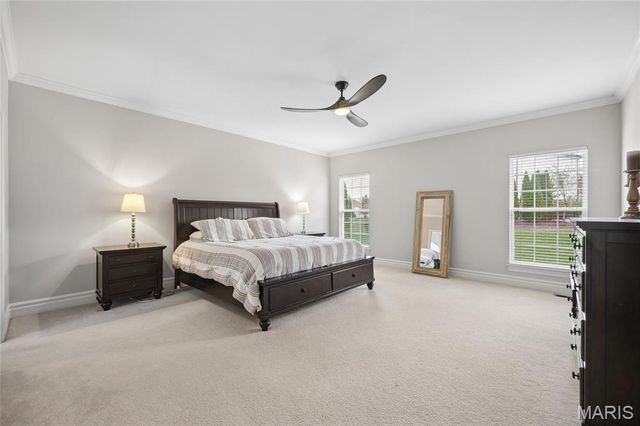 3027 Windsor Point Drive, St Louis, MO 63129