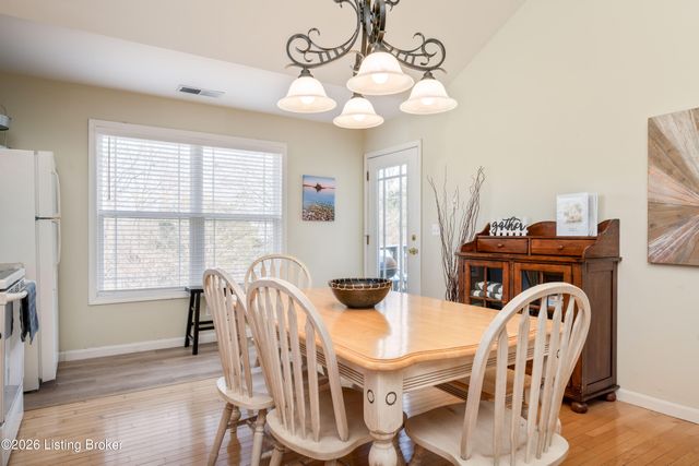 585 Grand View Dr 13, Taylorsville, KY 40071