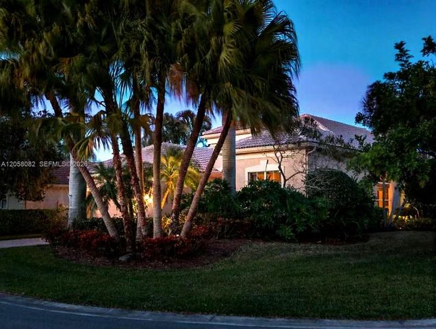 8155 Cypress Point Rd, West Palm Beach, FL 33412