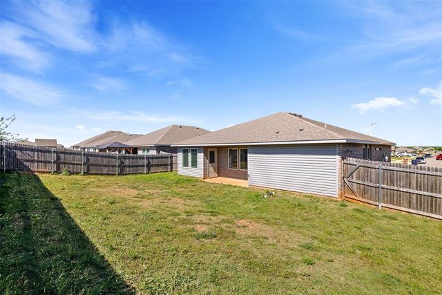 2405 Iris Court, Yukon, OK 73099