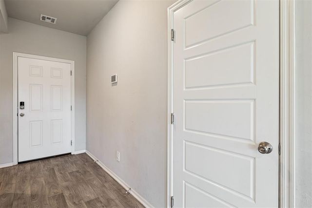 2405 Iris Court, Yukon, OK 73099