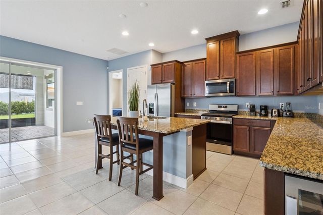 5087 TWIN LAKES BOULEVARD, St Cloud, FL 34772
