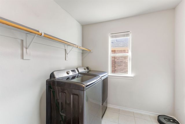 9109 Glen Mills Trail, Fort Worth, TX 76179