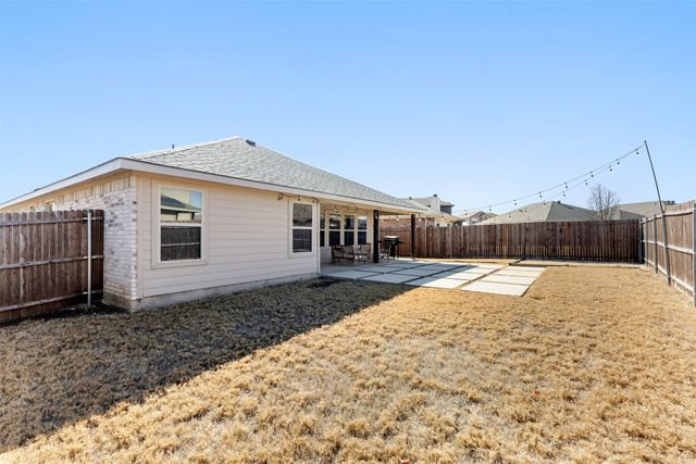 9109 Glen Mills Trail, Fort Worth, TX 76179