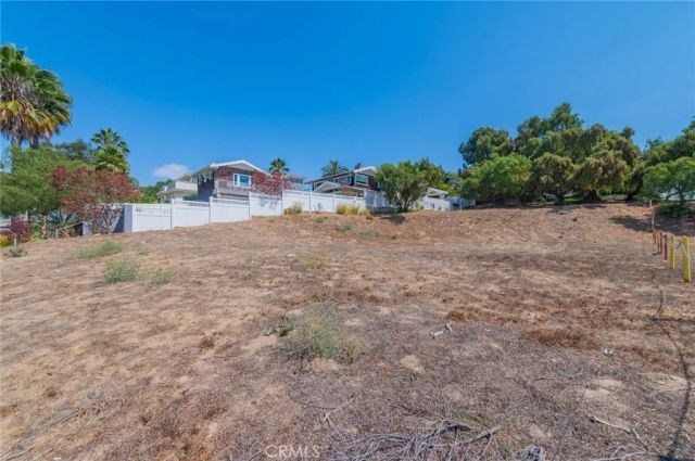 2420 Gaviota, Signal Hill, CA 90755