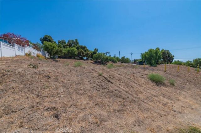 2420 Gaviota, Signal Hill, CA 90755