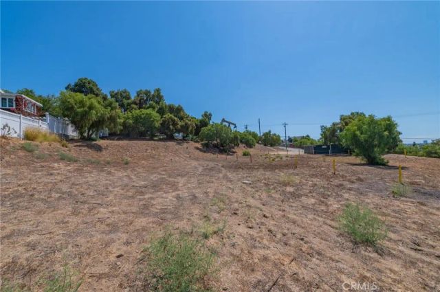 2420 Gaviota, Signal Hill, CA 90755