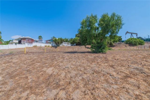2420 Gaviota, Signal Hill, CA 90755