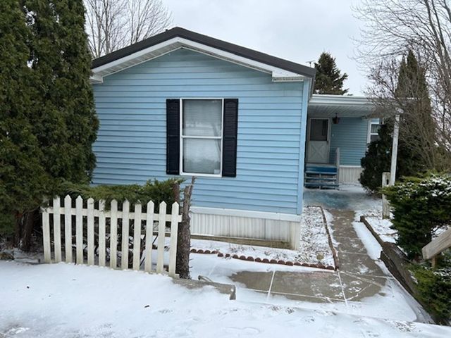 6189 Wildwood Drive, Seville Twp, MI 48832