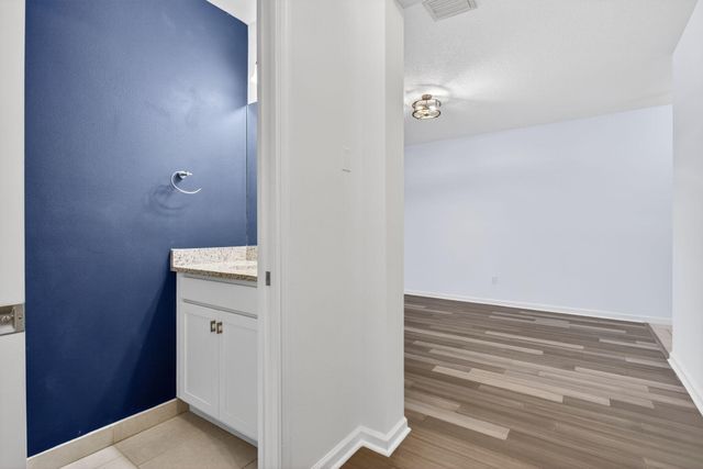 325 NW 33rd Lane, Pompano Beach, FL 33069