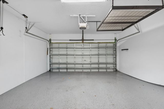 325 NW 33rd Lane, Pompano Beach, FL 33069