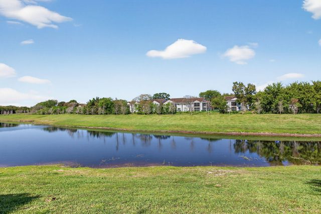 325 NW 33rd Lane, Pompano Beach, FL 33069