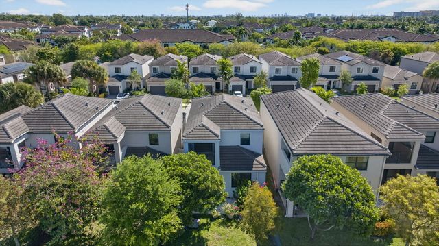 325 NW 33rd Lane, Pompano Beach, FL 33069