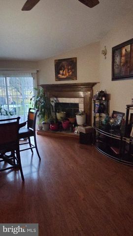 9104 TRUMPS HILL RD, Upper Marlboro, MD 20772