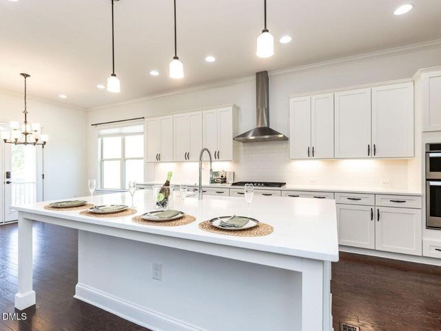 817 Nijinski Way, Cary, NC 27519