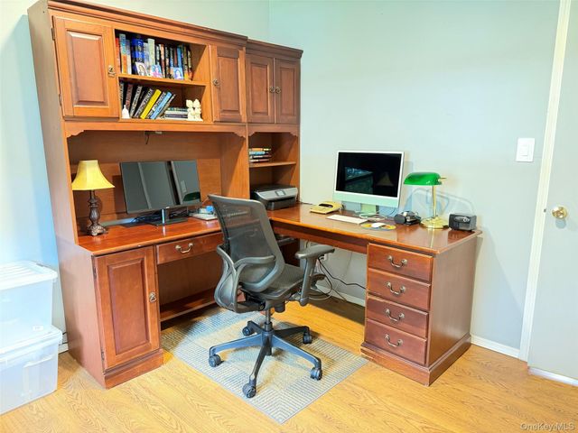 147 Hounslow Road, Shirley, NY 11967