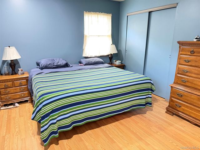 147 Hounslow Road, Shirley, NY 11967