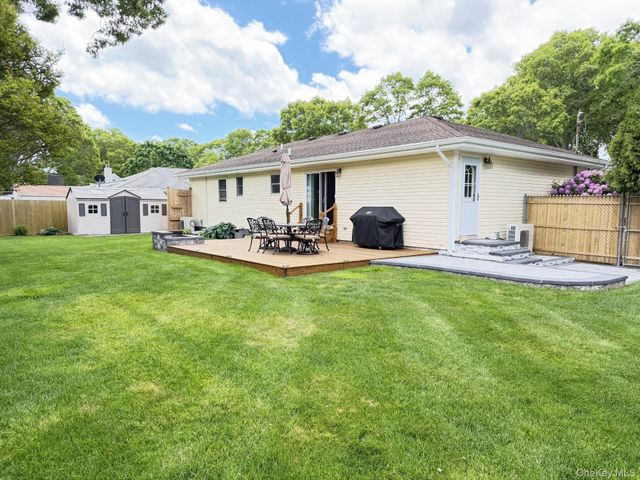 147 Hounslow Road, Shirley, NY 11967