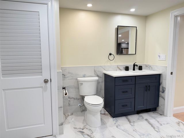 147 Hounslow Road, Shirley, NY 11967