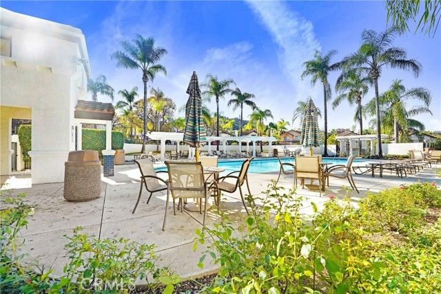 3739 Calle Jazmin, Calabasas, CA 91302