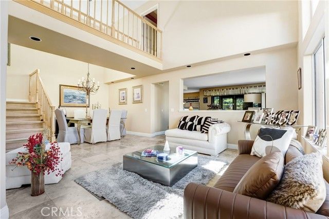 3739 Calle Jazmin, Calabasas, CA 91302