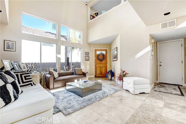 3739 Calle Jazmin, Calabasas, CA 91302