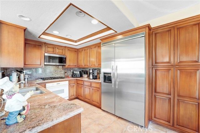 3739 Calle Jazmin, Calabasas, CA 91302