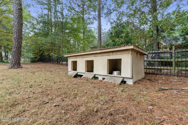 108 Hammerstone Circle, Whispering Pines, NC 28327