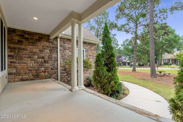 108 Hammerstone Circle, Whispering Pines, NC 28327