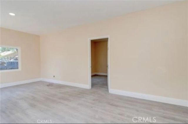 1001 W Myrtle, Santa Ana, CA 92703
