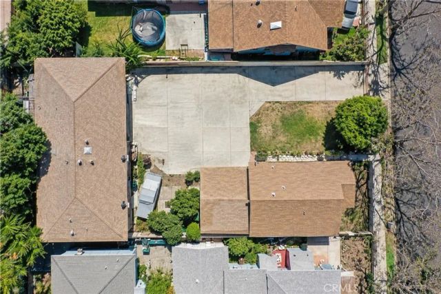 1001 W Myrtle, Santa Ana, CA 92703