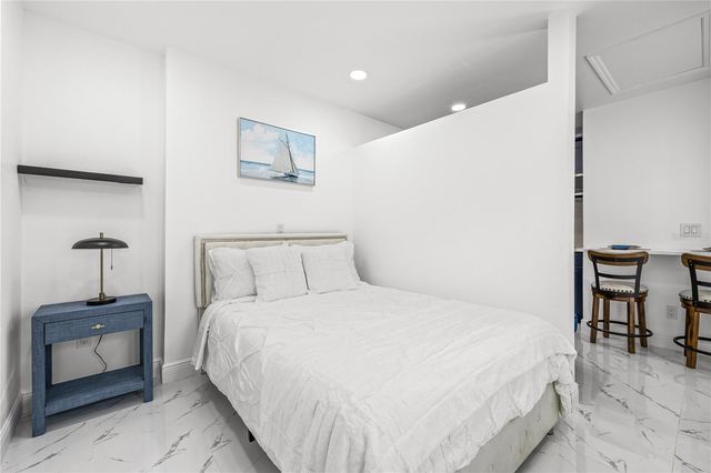 12311 CLOVERSTONE DRIVE, Tampa, FL 33624