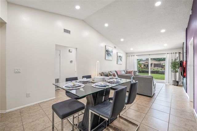 12311 CLOVERSTONE DRIVE, Tampa, FL 33624