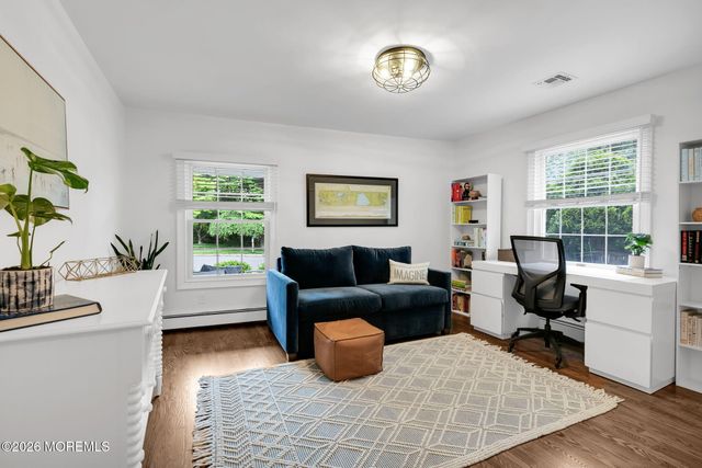 14 Sycamore Lane, Fair Haven, NJ 07704