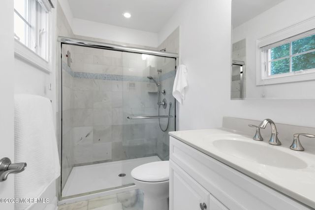 14 Sycamore Lane, Fair Haven, NJ 07704