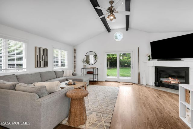 14 Sycamore Lane, Fair Haven, NJ 07704
