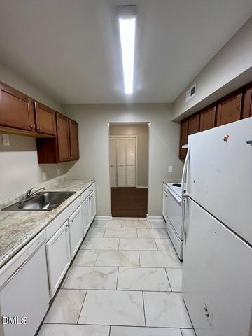 4205 Greencastle Court D, Raleigh, NC 27604