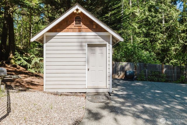 5182 Phillips Road SE, Port Orchard, WA 98367