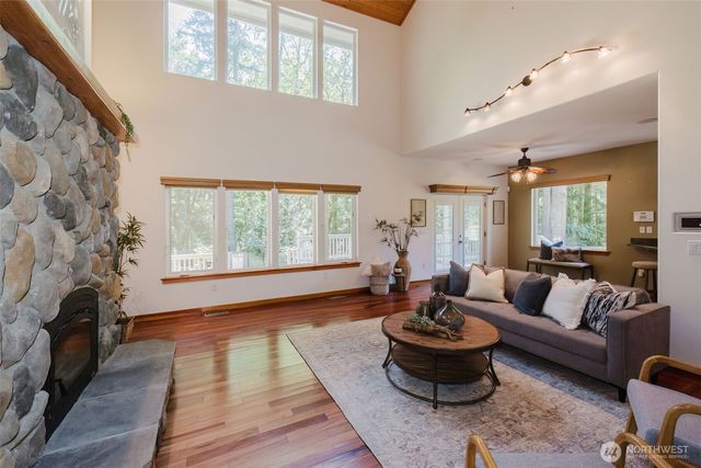 5182 Phillips Road SE, Port Orchard, WA 98367