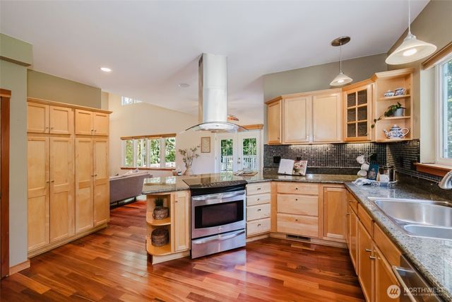 5182 Phillips Road SE, Port Orchard, WA 98367